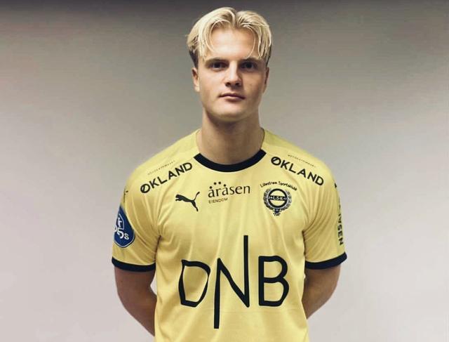 上汽旗下新能源品牌智己汽车赞助中国香港队，赞助费超100万（上汽旗下新能源品牌智己汽车成中国香港队赞助商，赞助金额逾百万元）