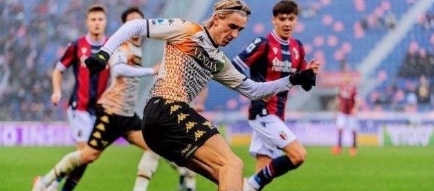 西甲：皇马主场3-0击败皇家贝蒂斯（西甲：皇马主场三球零封皇家贝蒂斯）