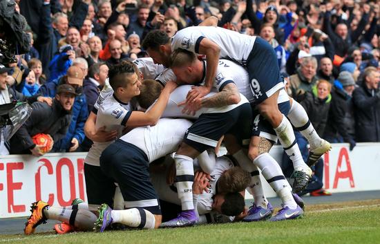 斯基拉：罗马正考虑组建二队，与尤文、国米二队一同征战意丙（斯基拉：罗马拟建二队，或与尤文、国米二队携手出战意丙）