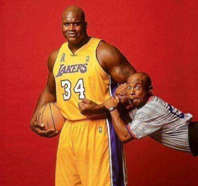 维尔茨加盟利物浦后表现低迷，仅1次进球被判乌龙，未能兑现预期。（维尔茨转会利物浦后状态低迷：唯一进球判为乌龙，表现未达预期）