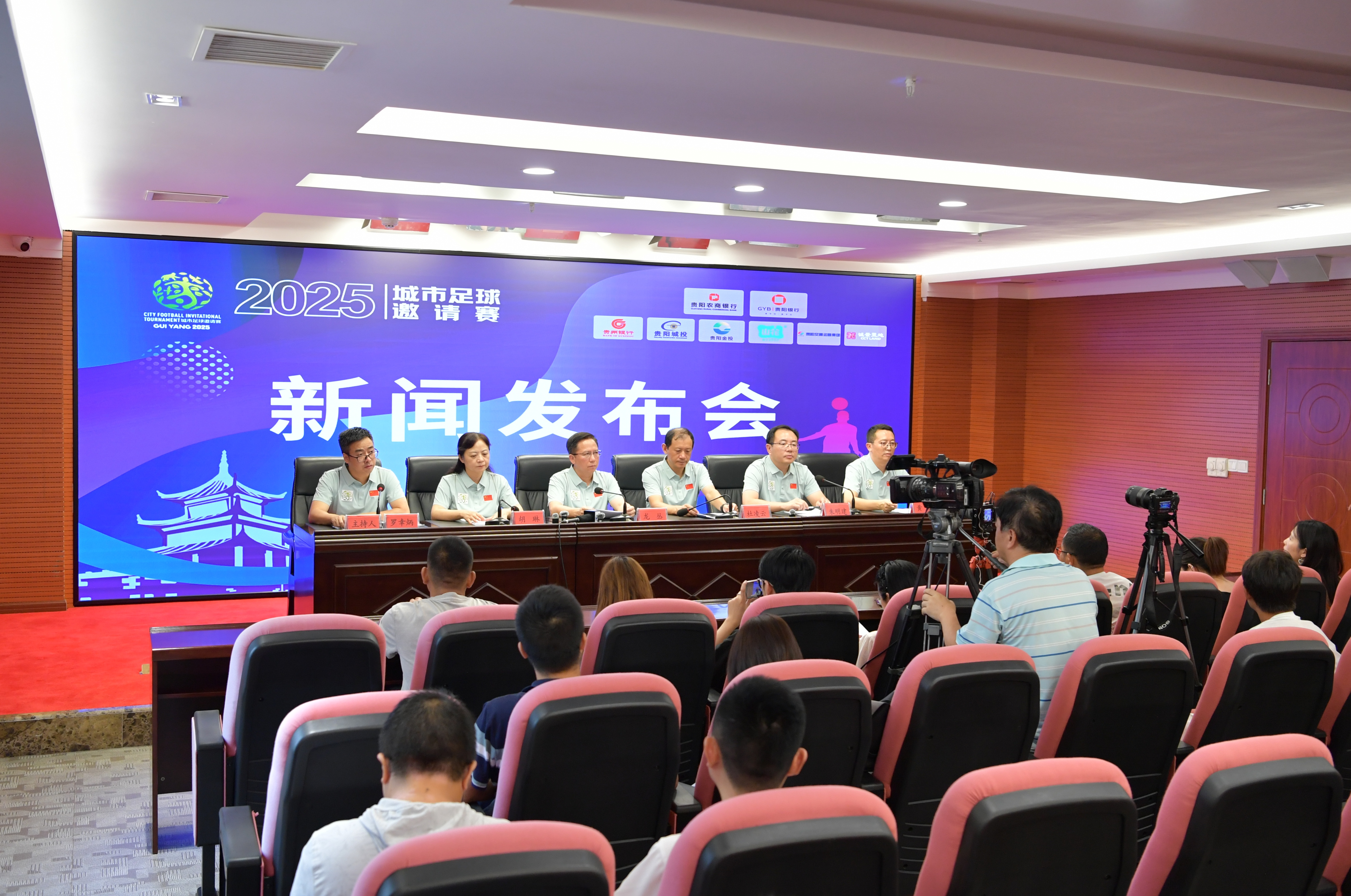 纳萨里奥：明年奋斗的目标，是在足协杯和中超取得更好的成绩（纳萨里奥：新赛季争取在足协杯和中超取得更佳战绩）